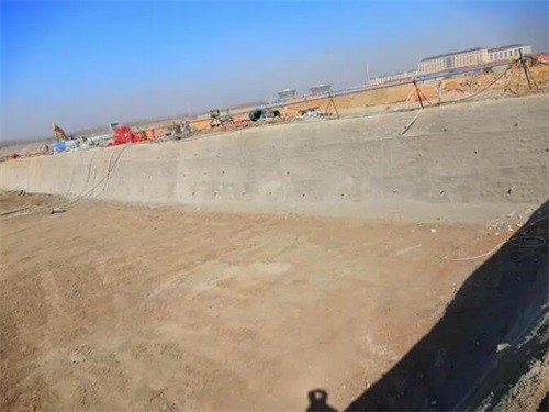 乌拉特中高铁桩基础建设